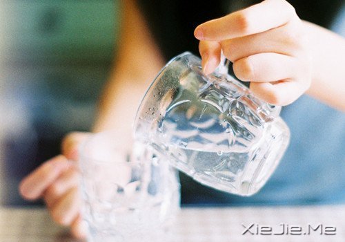 �簲����Ҹ���һ���ọ́�������һ���յ� (9)