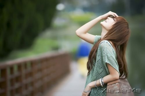 说了再见,才发现再也见不到 (1)